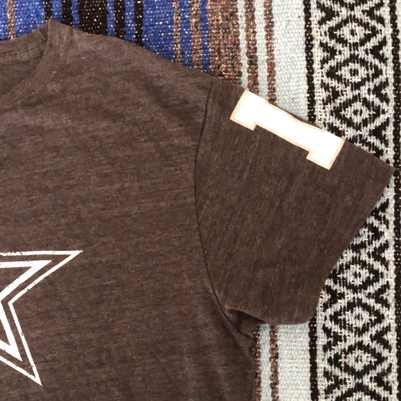 Dallas Cowboys Tee Shirt - Picture 5 of 12